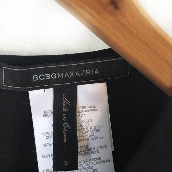 BCBG MAXAZRIA SILK BLOUSE - Picture 7 of 8